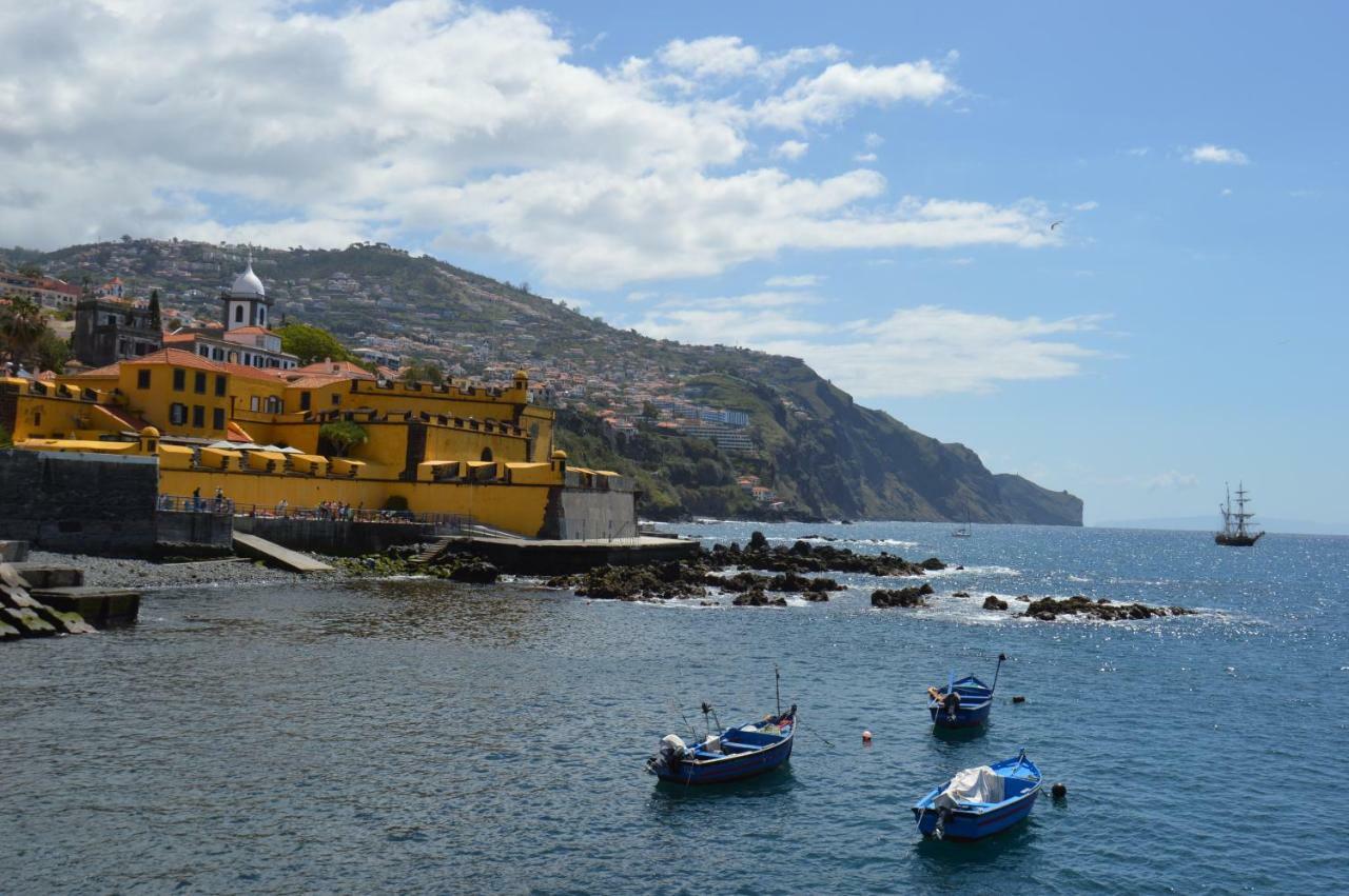 Top Floor With Balcony In Funchal 外观 照片