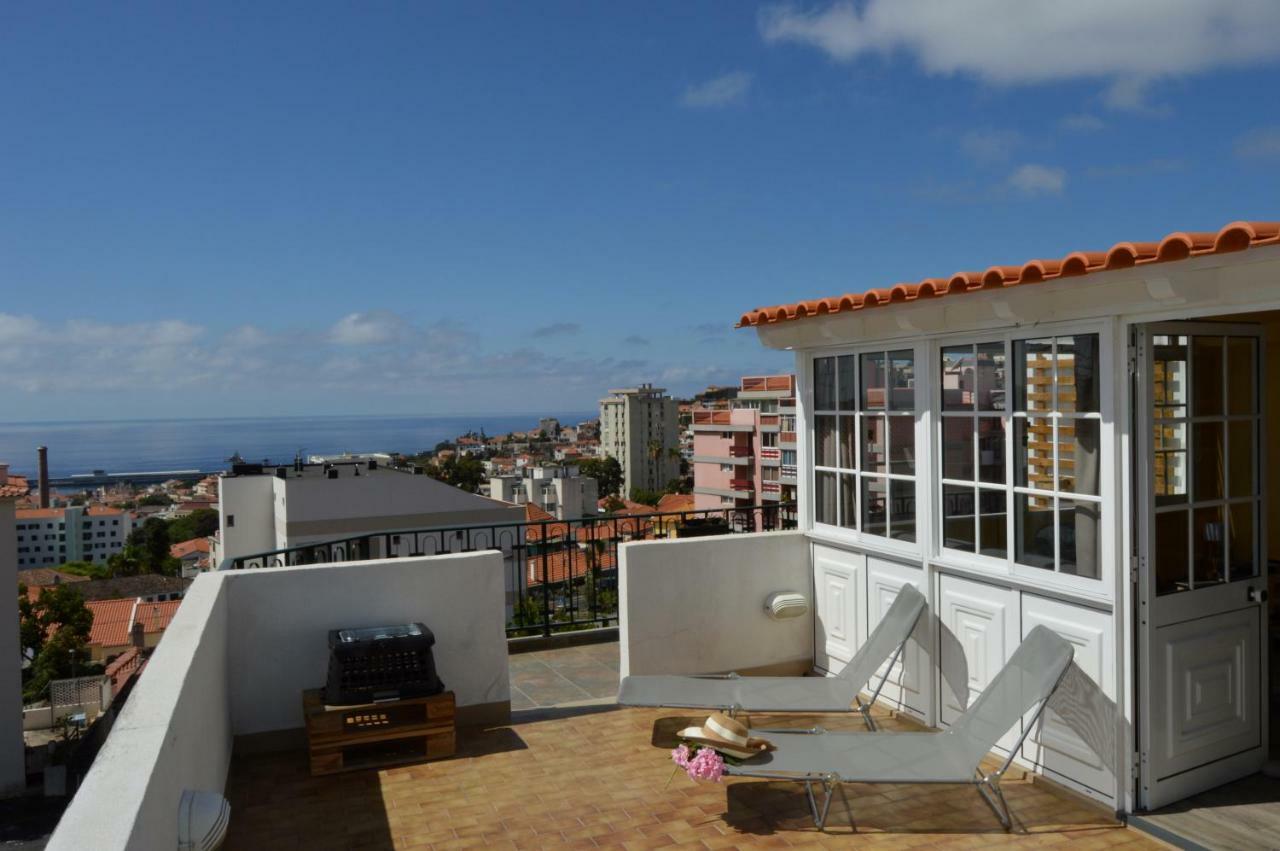 Top Floor With Balcony In Funchal 外观 照片