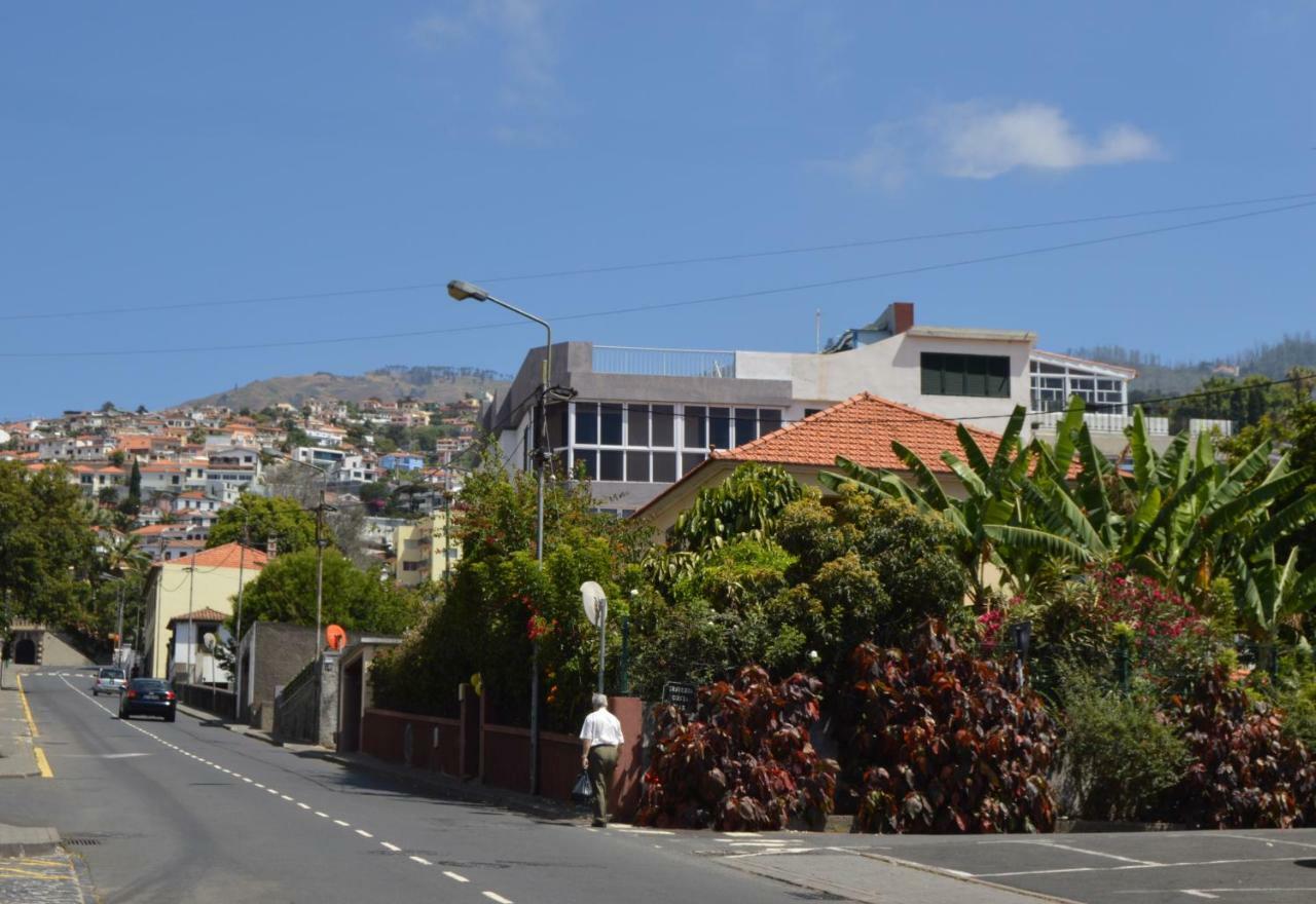 Top Floor With Balcony In Funchal 外观 照片
